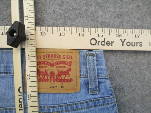 Levis 511 Slim Shorts Boys 20 Blue Denim Bermuda 30x11 Jean Light Wash - Picture 9 of 11