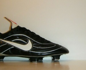 ORIGINALE VINTAGE 1998 Nike Mercurial Vapor i 1 R9 CAMPIONE Tacchetti SZ. 7.5 Nero SUPERFLY CR7 | eBay