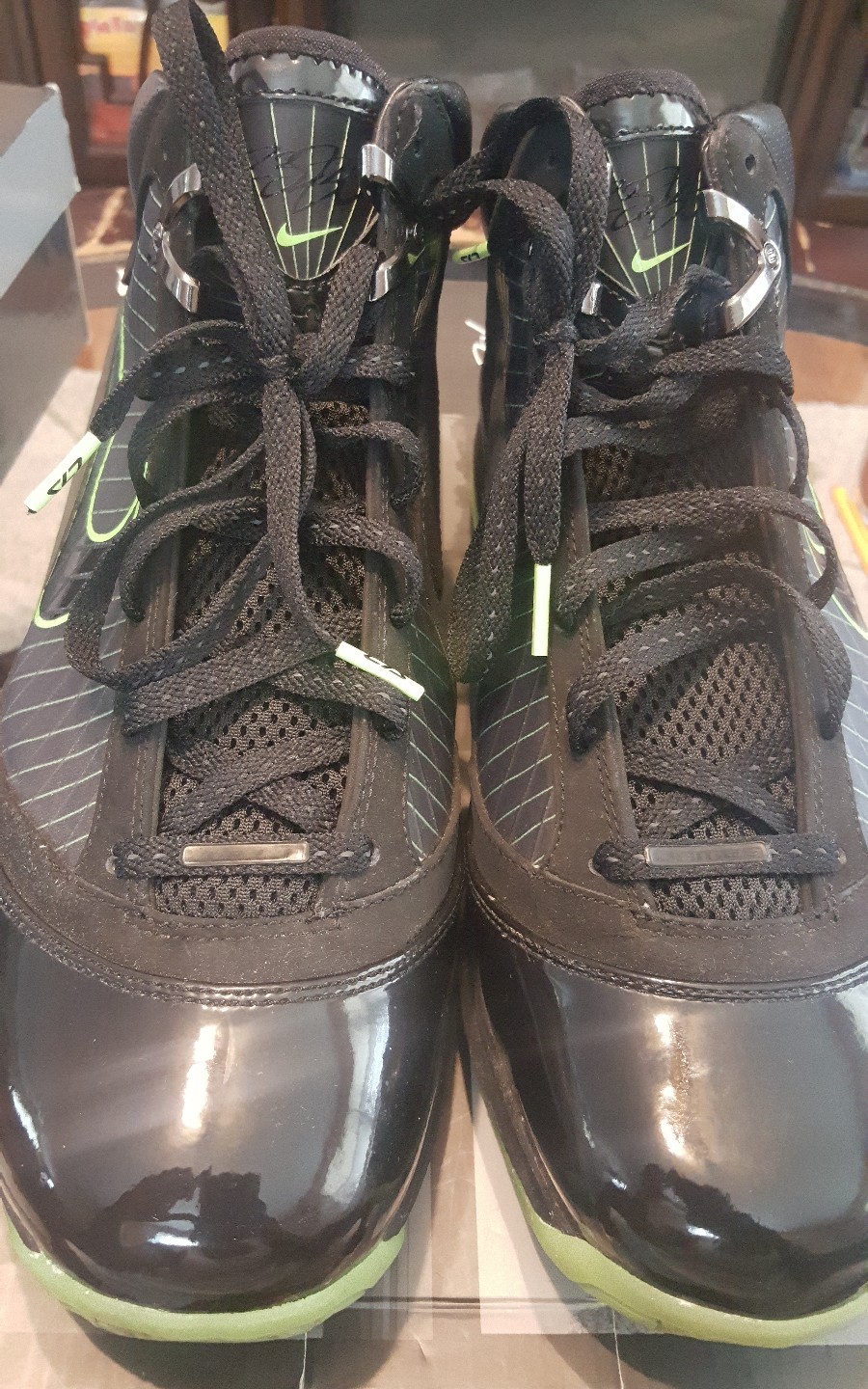 RARE NIKE AIR MAX LEBRON VII 7 7 7 DUNKMAN 12 BLACK ELECTRIC GREEN 375664-006 33c5cc RARE NIKE AIR MAX LEBRON VII 7 7 7 DUNKMAN 12 BLACK ELECTRIC GREEN 375664-006 33c5cc