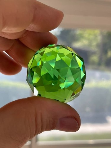 GREEN CHANDELIER CRYSTAL BALL Faceted Sphere Sun Catcher Prism Part K9 40mm - Picture 2 of 5