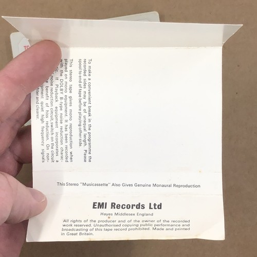 IRON MAIDEN Cassette Tape 80s Metal DEBUT ALBUM RUNNING FREE ORIGINAL UK RELEASE - Picture 8 of 9