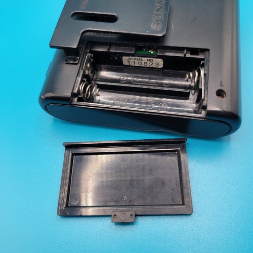 Sony Walkman SRF-M40W FM/AM Radio mit Gürtelclip - getestet - Bild 3 von 7