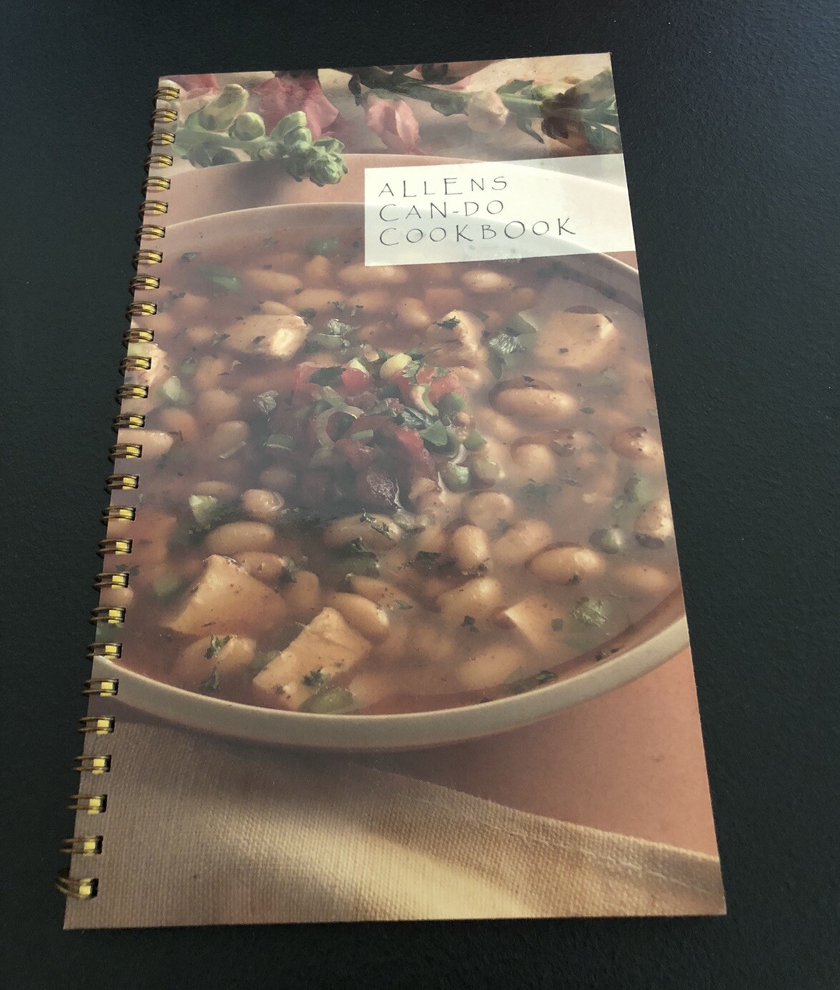 Foto 1 di 12