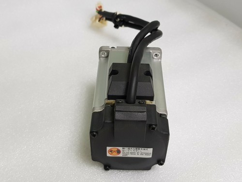 PANASONIC SERVO MOTOR MSMD042S1A 400W - Picture 7 of 7