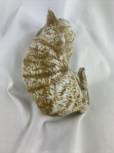 Estatuilla de gato de porcelana blanca marrón - Imagen 7 de 8