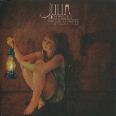 Julia|The Deep Sea Sirens - Family Pets