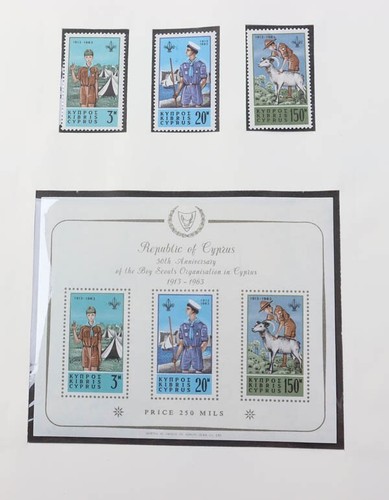 Zypern 1960 bis 1993 postfrisch komplett im Lindner Falzlos-Album hoher Katwert