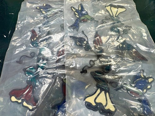 Kreative Klings - Stained Glass Look Window Accessory - Humming Birds & Feeders - Picture 11 of 11
