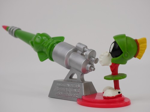 Marvin the Martian Magnetic Blaster Pen Looney Tunes Warner Brothers Store 1990s - Picture 4 of 17