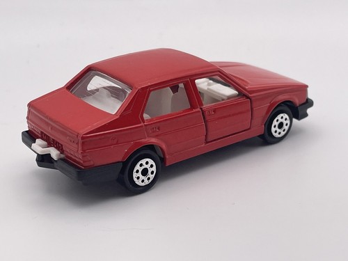 Majorette n.271 '88 Alfa Romeo 75 in Rosso 3inch 1/64 OTTIME CONDIZIONI - Foto 2 di 2