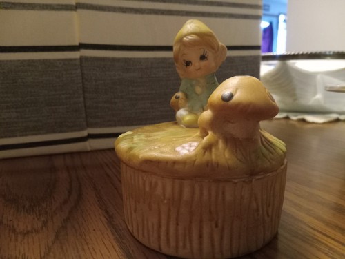 Vintage Fairy Mushroom Porcelain TRINKET BOX - Picture 2 of 7