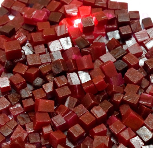 US Seller 500 Ct Natural Cube Shape African Red Ruby Gemstone Rough Lot AD545 - Picture 5 of 9