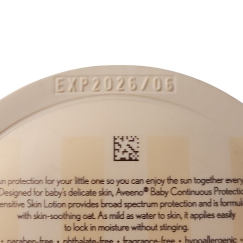 Aveeno Baby Sensitive Skin Mineral crema solare lozione SPF 50 3 fl oz scadenza 6/2026 - Foto 6 di 11