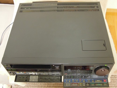 Sony SL-HF3000 Cassette Deck Beta VCR Black Good working - Picture 7 of 10