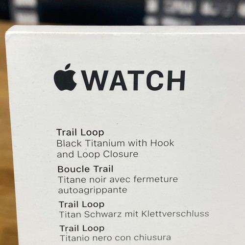 Apple Watch Strap 49mm Green Trail Loop Black Titanium Finish M/L Original - Picture 18 of 24