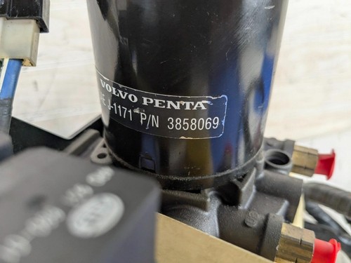 Volvo Penta TSK SX-M OEM Trim Pump Assembly Sterndrive Low Hours TESTED 3858069 - Picture 7 of 9