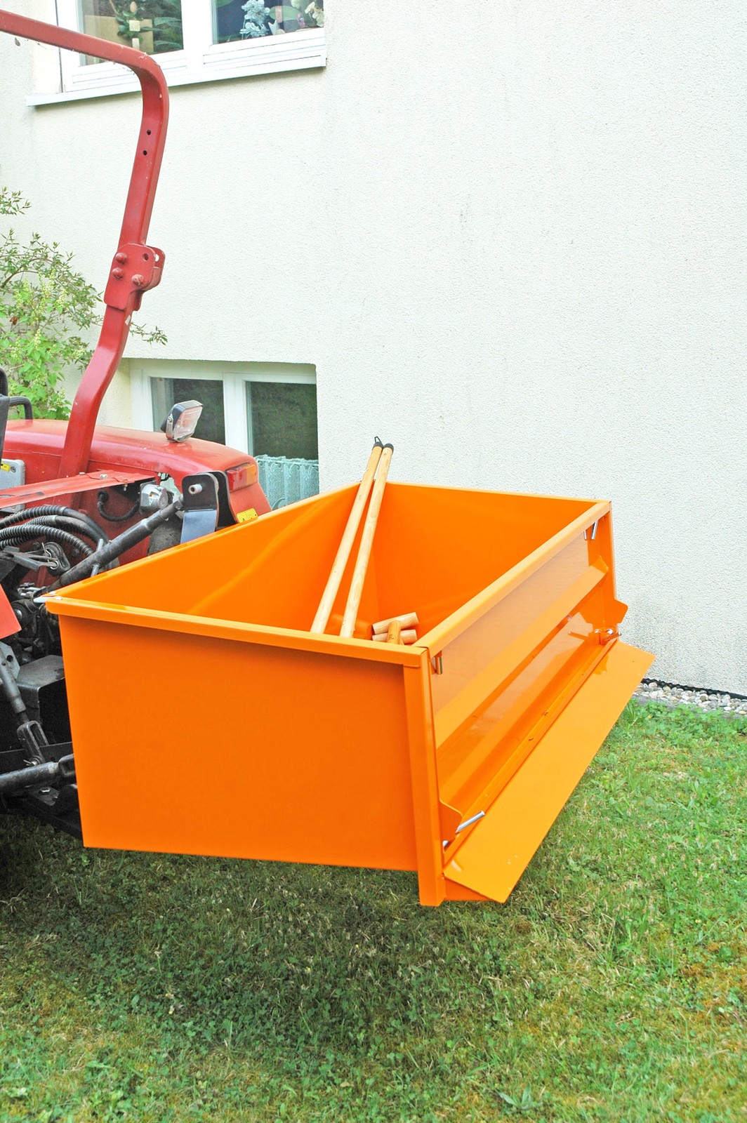 Bild 6 von 9