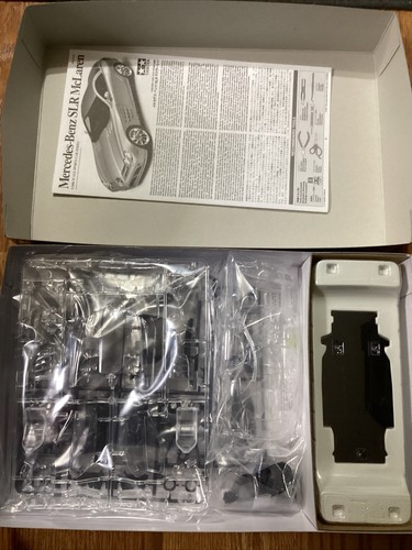 TAMIYA MERCEDES-BENZ SLR McLaren scala 1/24 con bonus vista completa 24331 - Foto 2 di 2