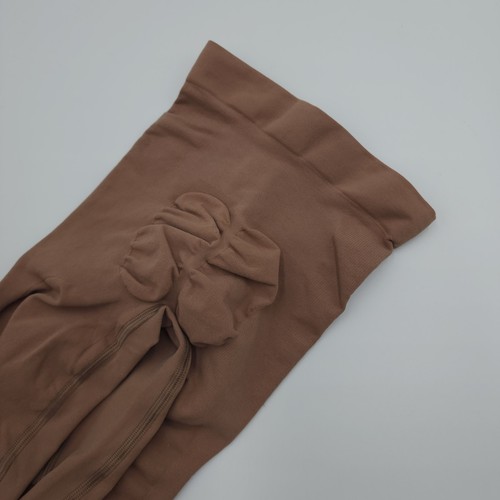 Skims Seamless Sculpt Mid Thigh Shorts in Tan Size S/M - Picture 6 of 7