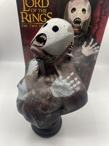 The Lord of the Rings Uruk-Hai Berserker 1/4 Scale Bust Weta Sideshow - Picture 4 of 22