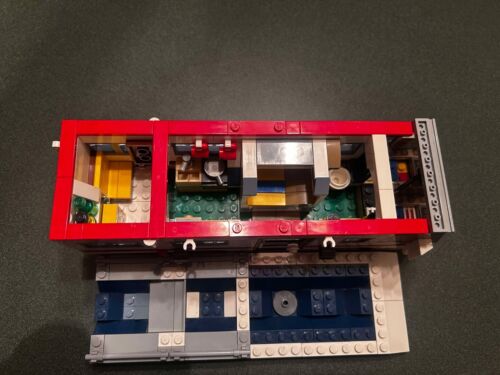 LEGO CREATOR: Vacation Getaways (31052) incompleto con manual - figuras de barco faltante - Imagen 7 de 7