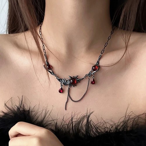 Silver Black Red Zircon Pendant Necklace Punk Collarbone Neck Chain for Women - Picture 4 of 8
