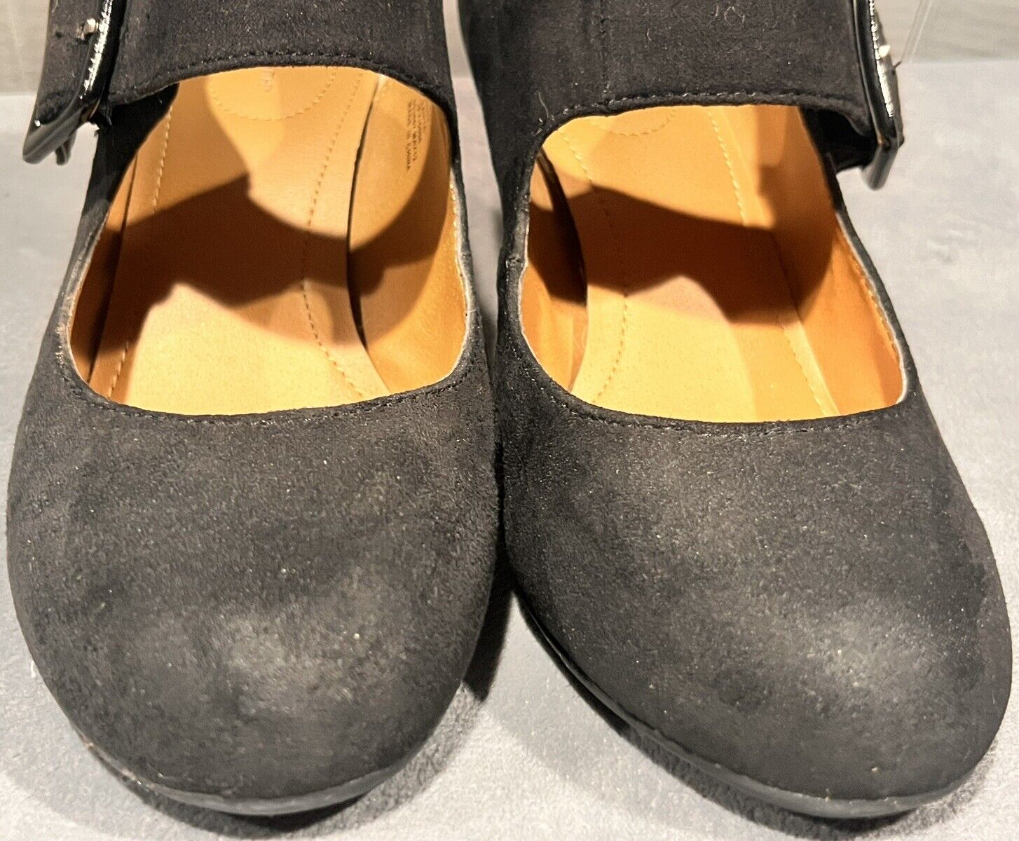 Picture 3 of 24