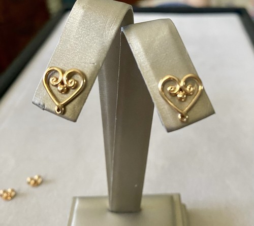 Tiffany & Co. Paloma Picasso 18K Rose Gold Venezia Earrings - Picture 4 of 9