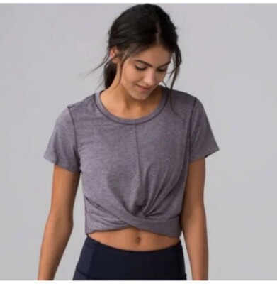 Lululemon Womens Twist Crop Top Size 6 Pit -18'' Short