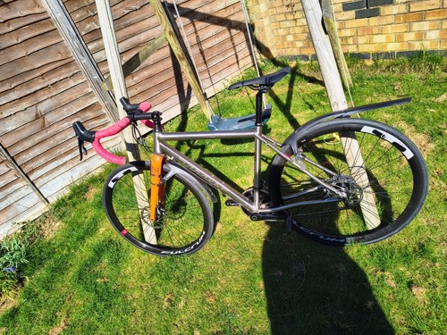 Titus Roadrunner Titanium Road/Gravel Bike Small extras Many new parts 4x Wheels - Picture 4 of 20