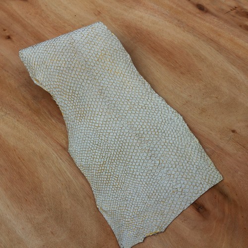 authentic Salmon Skin Thin Hide Supple Leather Strong Craft Supply Gold #4-23-2 - Picture 5 of 6