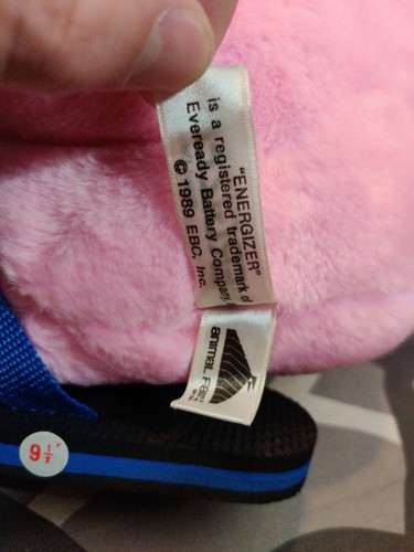 ENERGIZER BUNNY Vintage Pink Drumming Flip-Flop Sunglasses Plush Toy Large 1989 - Picture 5 of 6