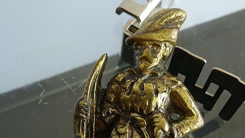 Vintage Brass Robin Hood Figurine Made in England - Picture 10 of 11