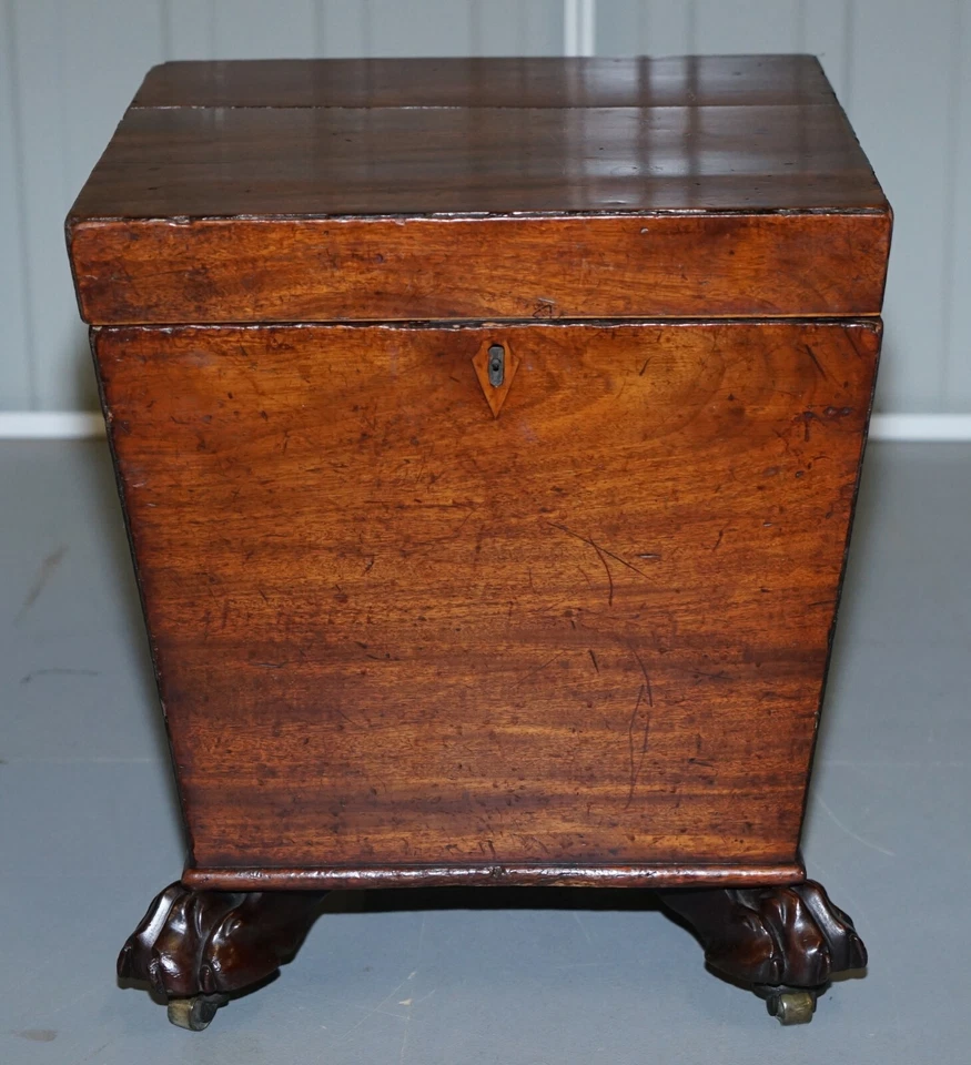 ORIGINAL REGENCY CIRCA 1815 REFRIGERADOR DE VINHO MOGNO ALÇAS DE LATÃO LEÃO PÉS DE PATA - Imagem 2 de 4