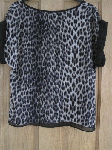 Women TOPSHOP leopard print lined cap sleeved top size 8 BNWT RRP £34 SOLD OUT!! - Picture 2 of 5