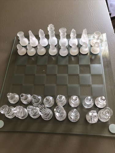 CARDINAL CHESS AND CHECKERS SET SMOKED GLASS BOARD CLEAR & FROSTED PIECES - Picture 7 of 7