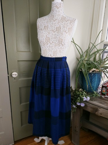 Falda para mujer Russ azul negra a cuadros vintage años 80 plisada de lana línea A pequeña - Imagen 2 de 11