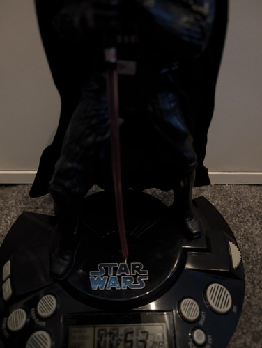 Star Wars Darth Vader Radio Alarm Clock W/ Lightsaber Tested And Working In Box - Picture 12 of 19