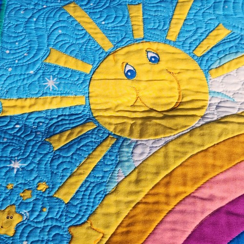 1990's Y2K Care Bears Rainbow Trail Hand Quilted Crib Baby Blanket Cotton 34x43 - Picture 8 of 11