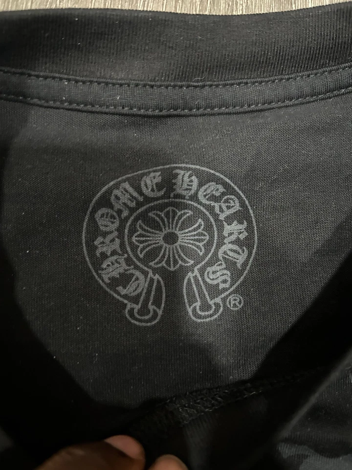 Chrome Hearts Men's Long Sleeve size small - Image 4 of 4