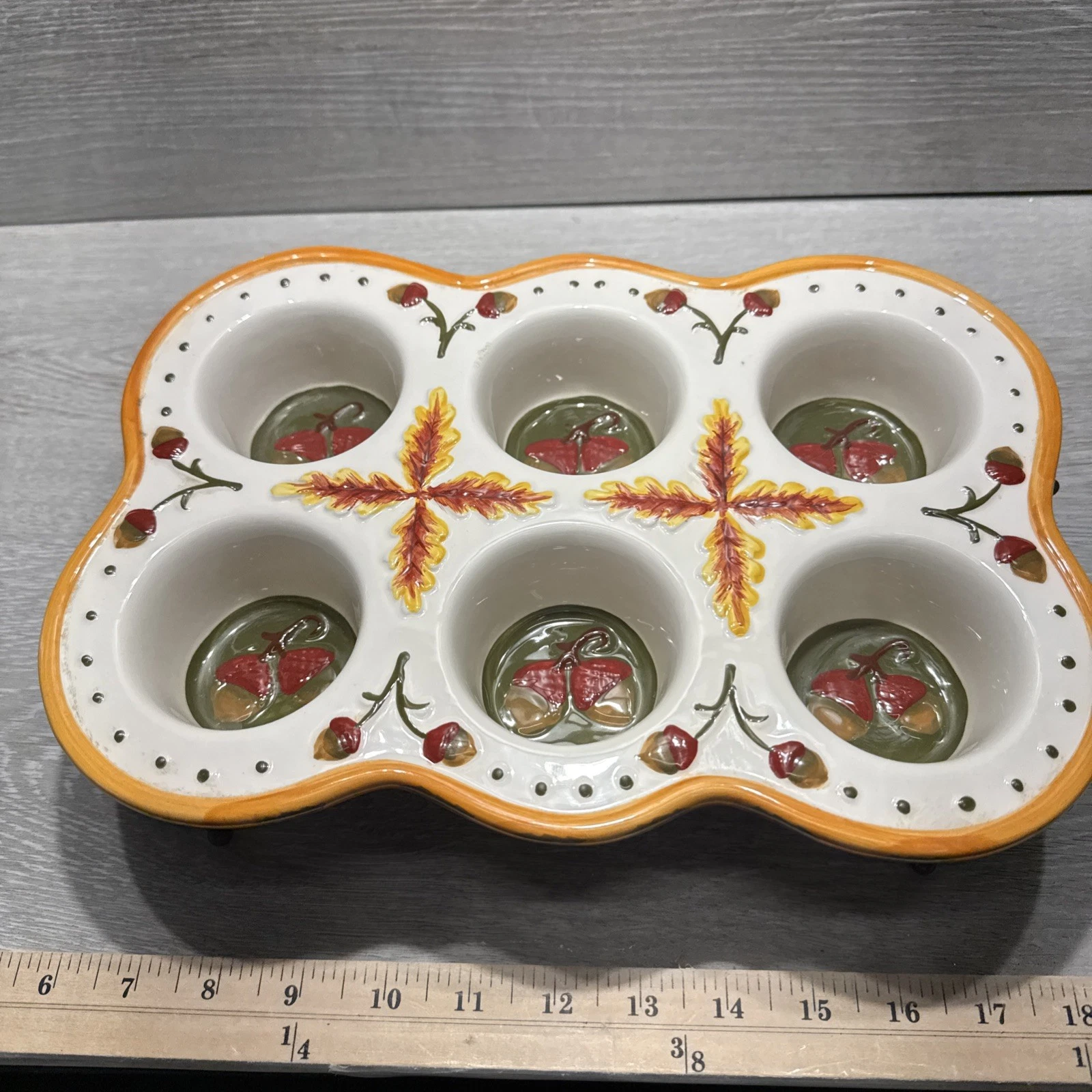 Temptations by Tara Fall Harvest 6 Cupcake Muffin Pan Bakeware Acorn Leaves Fall