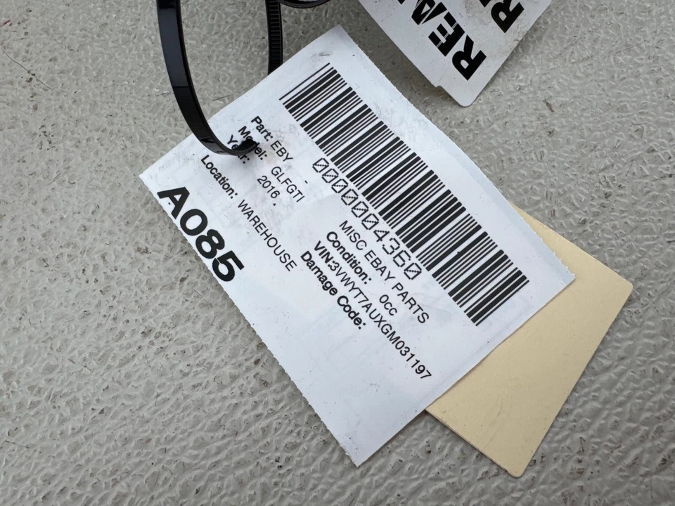 Volkswagen Golf GTI 2015-2021 eje trasero buje nudillo lado derecho 5Qm505436 Foto 4 de 4