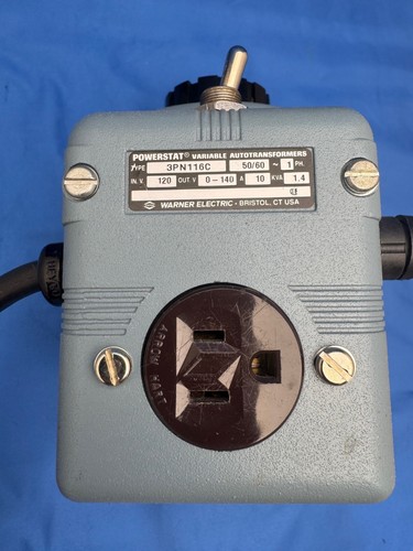 Superior Electric Powerstat 3PN116C – Variable Transformer 0–140V, 10A, 1.4kVA - Picture 3 of 6