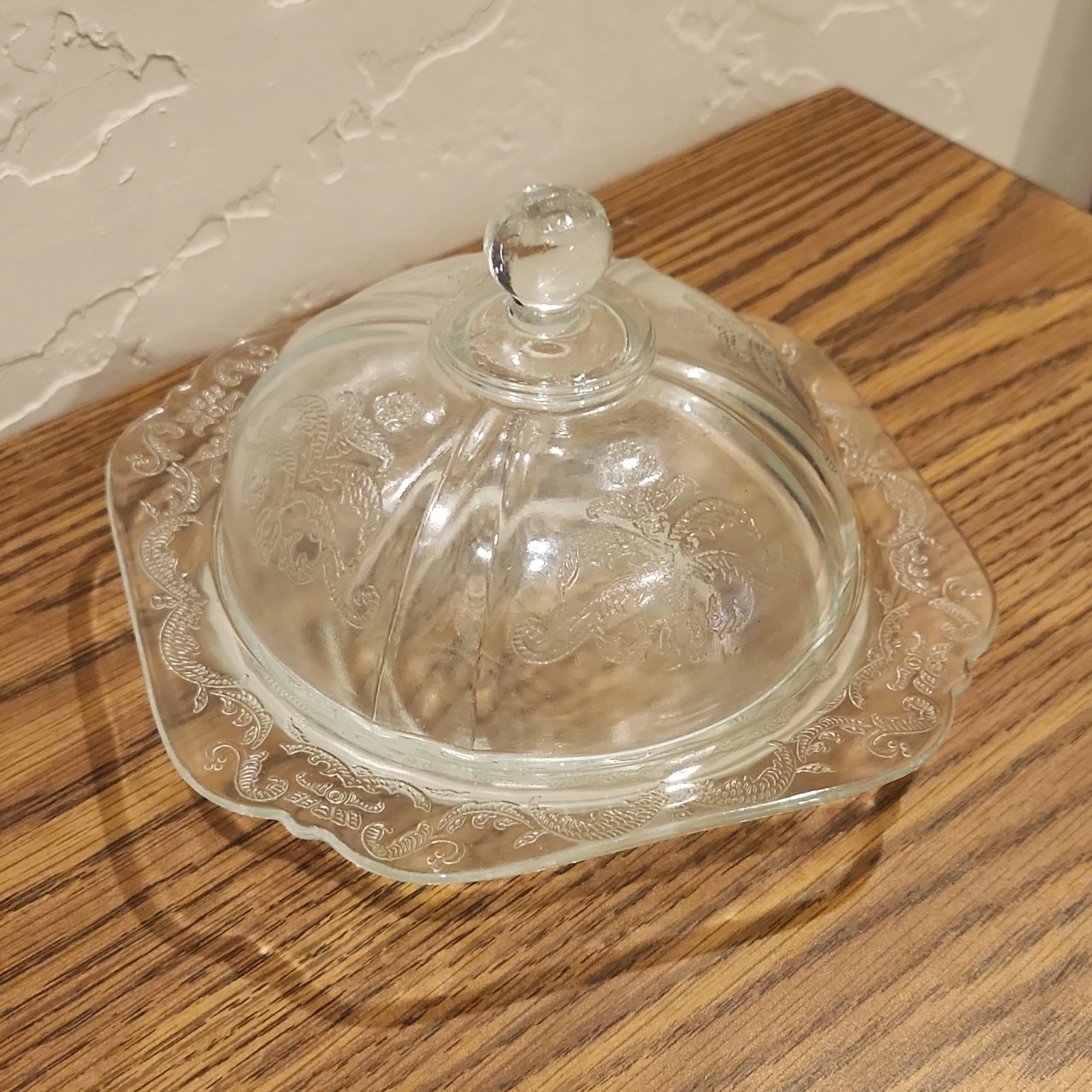 Clear Glass Floral Patterned Butter Dish with Lid Square Round