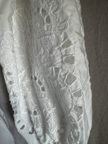 Anthropologie Maeve Top Damen Large weiß bestickt Ösen Boho Bauernshirt - Bild 11 von 11