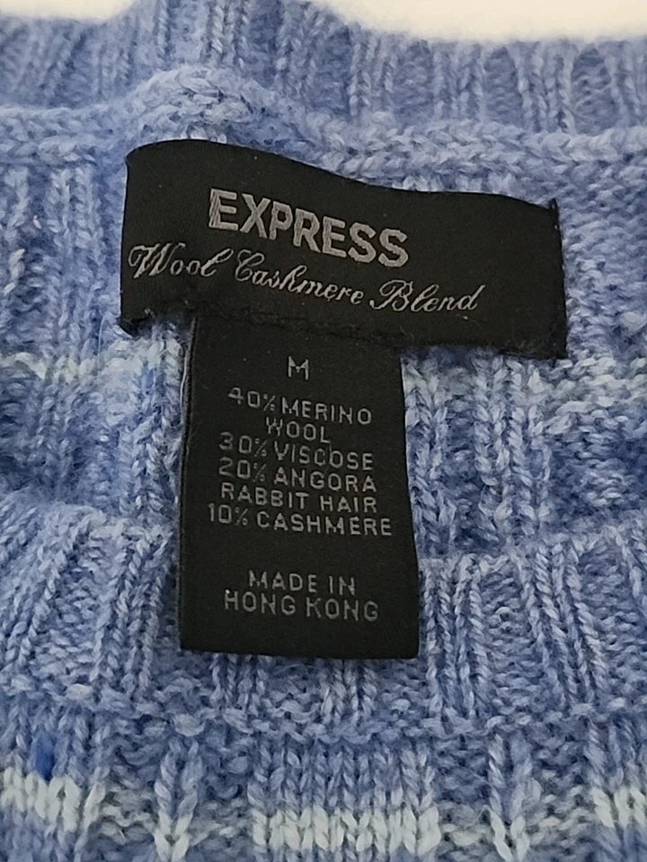 Suéter para mujer Express tejido con cable manga larga talla M Foto 2 de 4