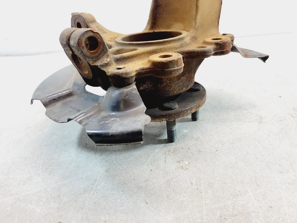 Ford Focus 2012 2013 2014 2015 2016 2017 2018 husillo delantero izquierdo buje de nudillo OEM Foto 2 de 4