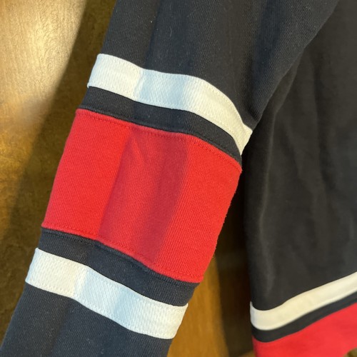 VTG Wisconsin Badgers Black Patched Bucky W Spell Out Hoodie SZ Youth Small 6-7 - Picture 5 of 19