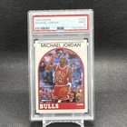 1989 Hoops Michael Jordan #200 PSA 9 Chicago Bulls NBA Basketball Card