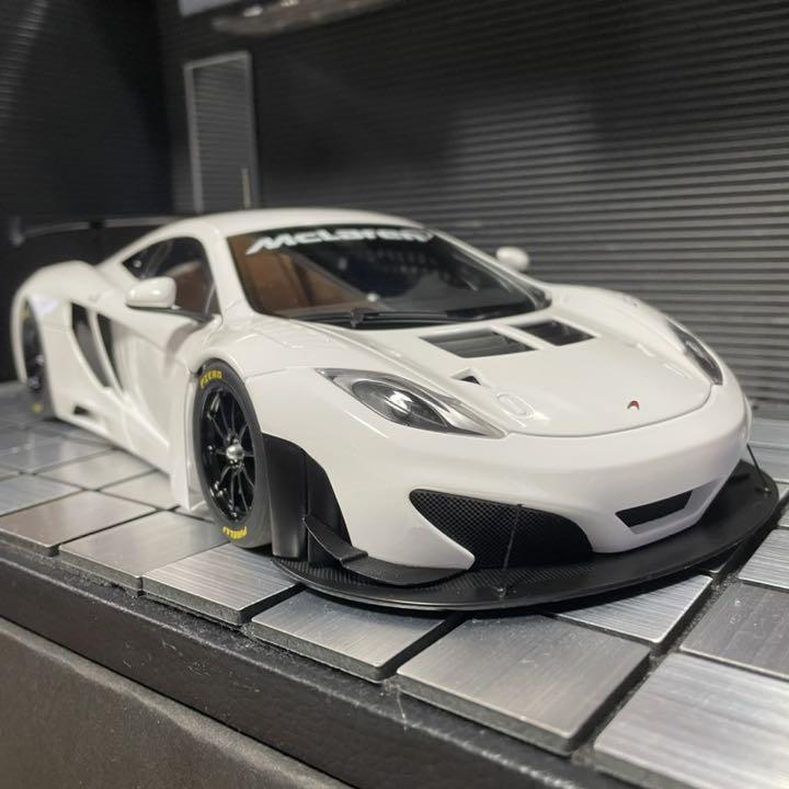 自動車 1/18 AUTOart McLAREN 12C GT3 #0001 1/18 AUTOart MCLAREN 12C GT3 (BLUE/ORANGE PAINT SCHEME
